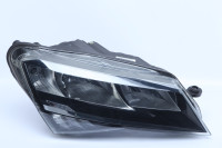 Фара галоген правая бу Skoda Superb 3 OEM 3V1941016