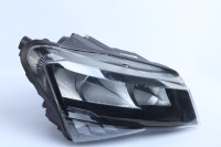 Фара галоген правая бу Skoda Superb 3 OEM 3V1941016