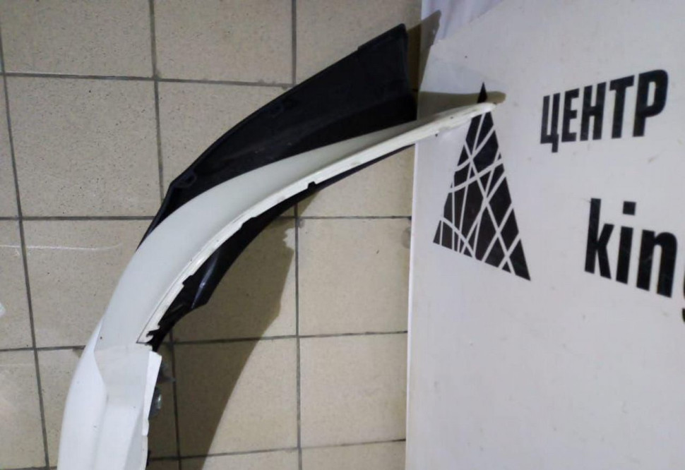 Бампер задний Toyota Rav4 ca40 рест Oem 5215942280 (Скл-3)