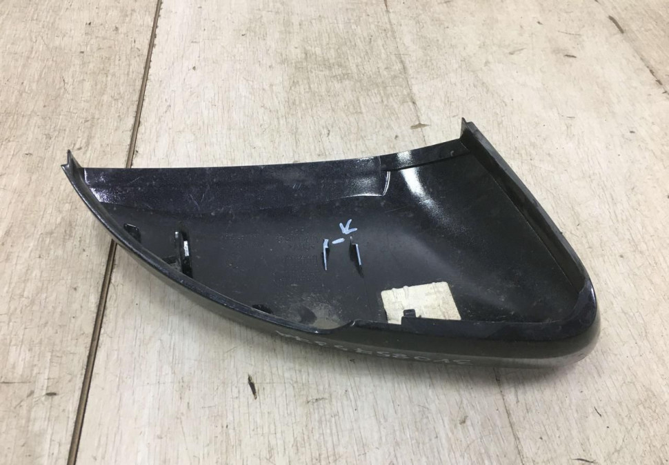 Крышка корпуса зеркала левая Skoda Superb OEM 3V0857537A