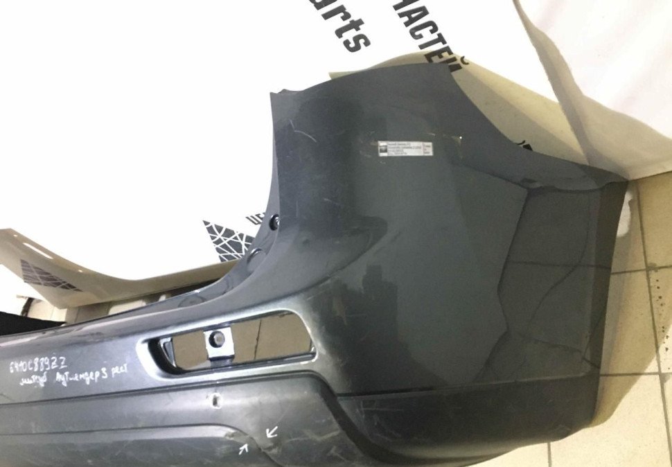 Задний бампер б/у Mitsubishi Outlander 3 OEM 6410C889ZZ (скл-3) Задний бампер б/у Mitsubishi Outlander 3 OEM 6410C889ZZ (скл-3)