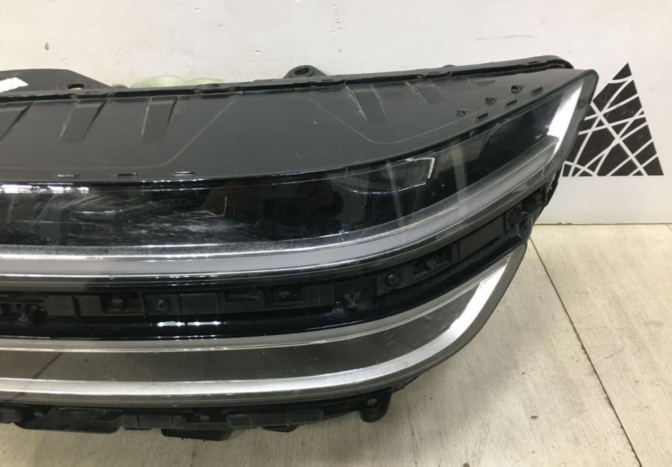 Фара левая Genesis GV80 LED 2019 oem 92101T6000