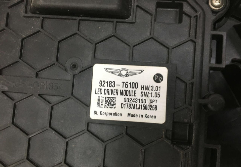 Фара левая Genesis GV80 LED 2019 oem 92101T6000 Фара левая Genesis GV80 LED 2019 oem 92101T6000