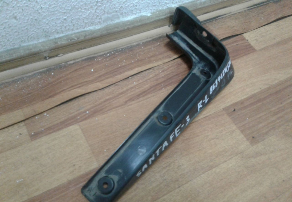 Брызговик задний левый Hyundai Santa Fe 3 oem 868412W500 Брызговик задний левый Hyundai Santa Fe 3 oem 868412W500