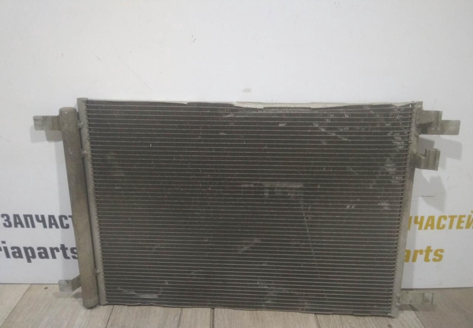 Радиатор кондиционера бу Skoda Octavia A7 OEM 5Q0816411BG