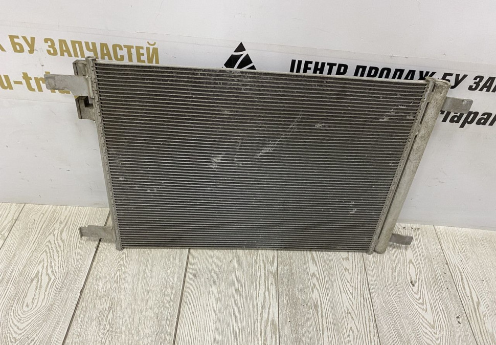 Радиатор кондиционера Skoda Octavia A7 OEM 5Q0816411BG
