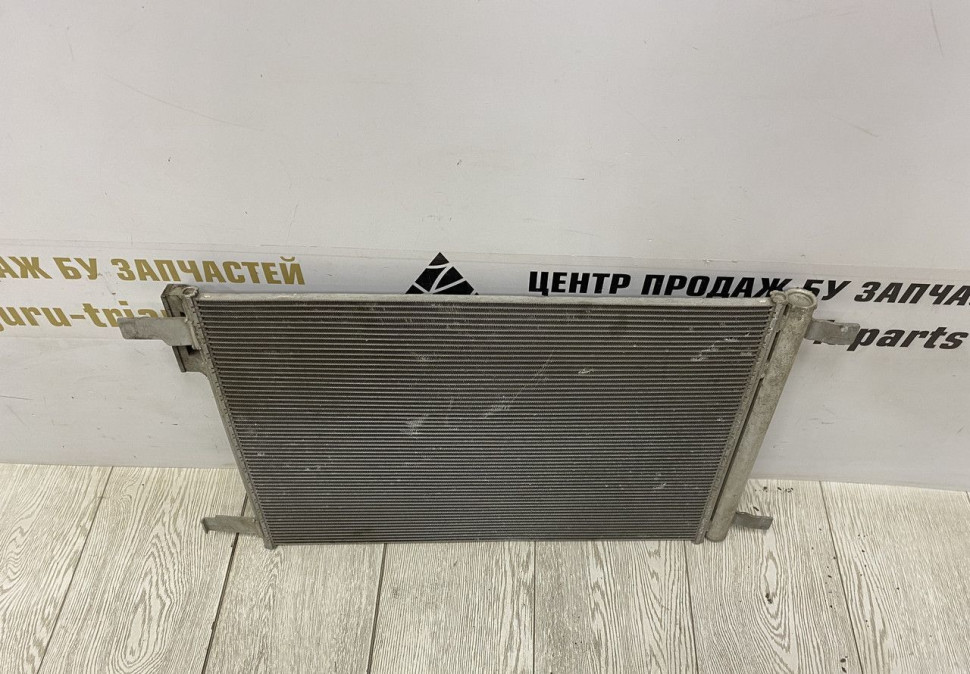 Радиатор кондиционера Skoda Octavia A7 OEM 5Q0816411BG
