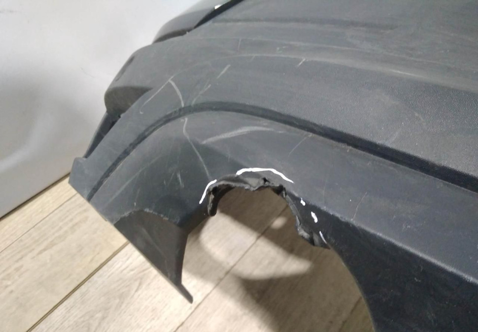 Бампер задний бу Renault Arkana OEM 850182233R