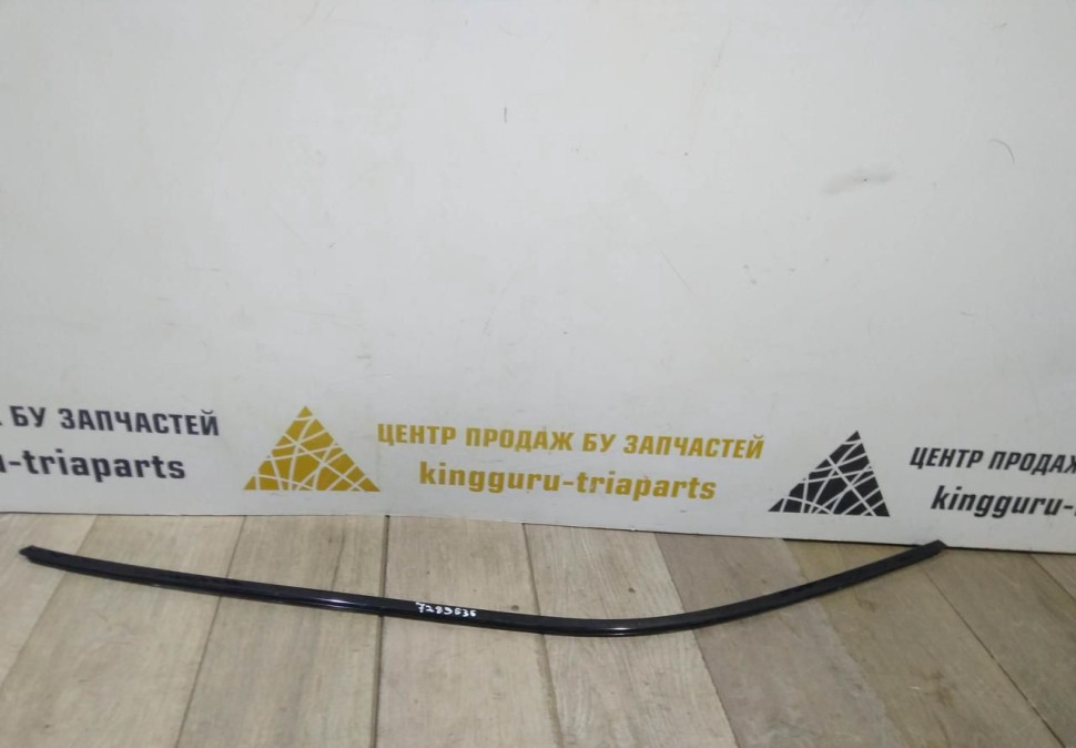 Накладка рамки двери передняя правая бу BMW X5 F15 OEM 51317289636