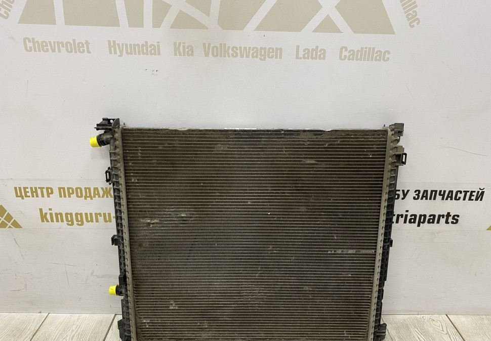 Дополнительный радиатор охлаждения BMW X3 G01 OEM 17118642747 17119468695