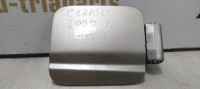Лючок бензобака Kia Cerato 1 04-08 oem 695102f001