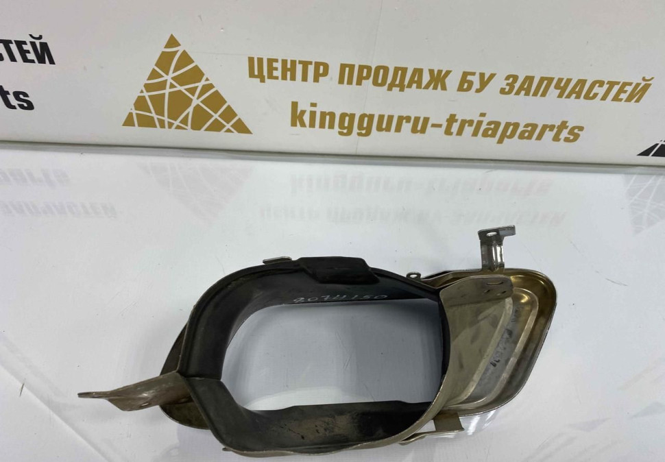Насадка глушителя правая BMW X5 G05 M-Pack OEM 51128074190 Насадка глушителя правая BMW X5 G05 M-Pack OEM 51128074190