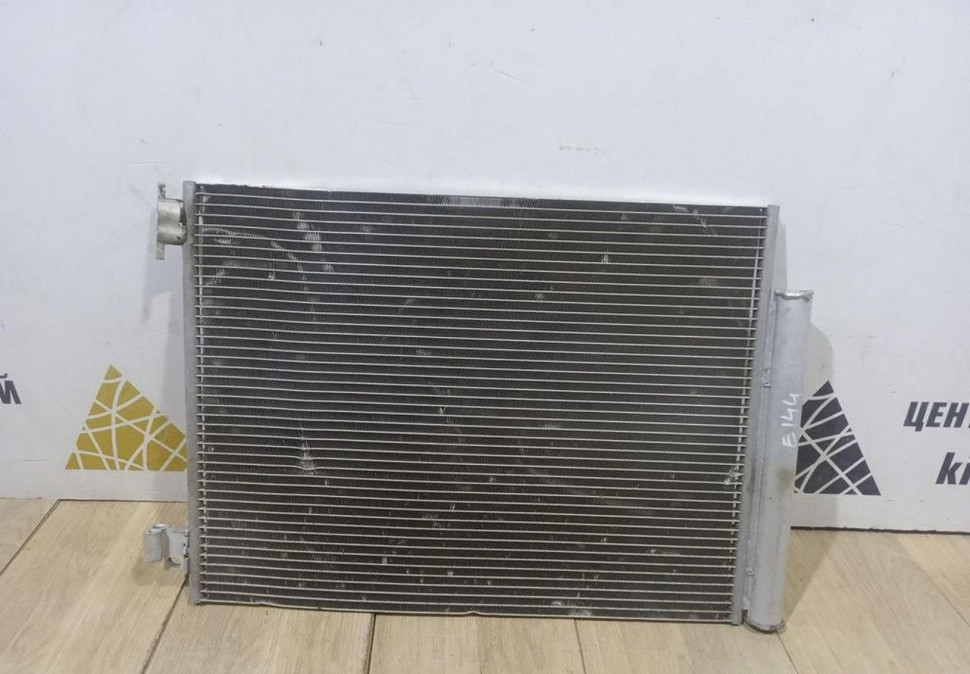 Радиатор кондиционера бу Renault Logan 2 OEM 921006843R