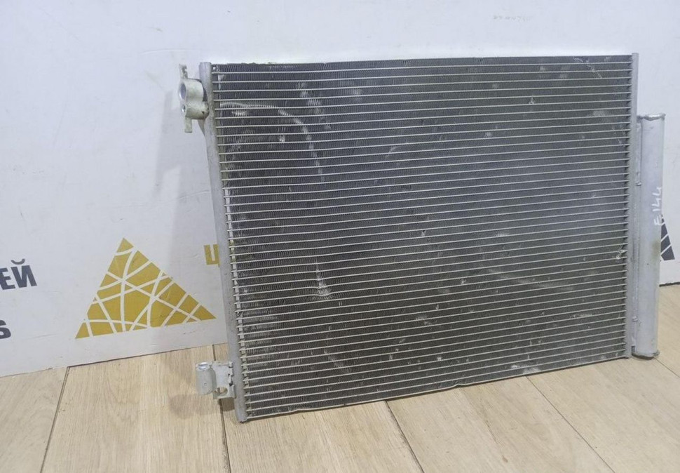 Радиатор кондиционера бу Renault Logan 2 OEM 921006843R Радиатор кондиционера бу Renault Logan 2 OEM 921006843R