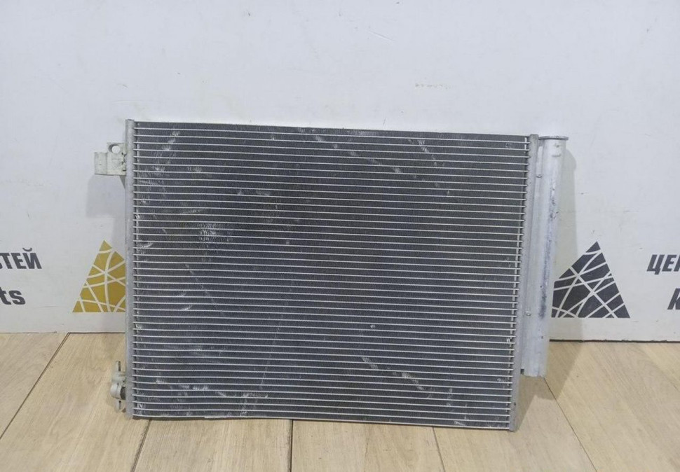 Радиатор кондиционера бу Renault Logan 2 OEM 921006843R Радиатор кондиционера бу Renault Logan 2 OEM 921006843R
