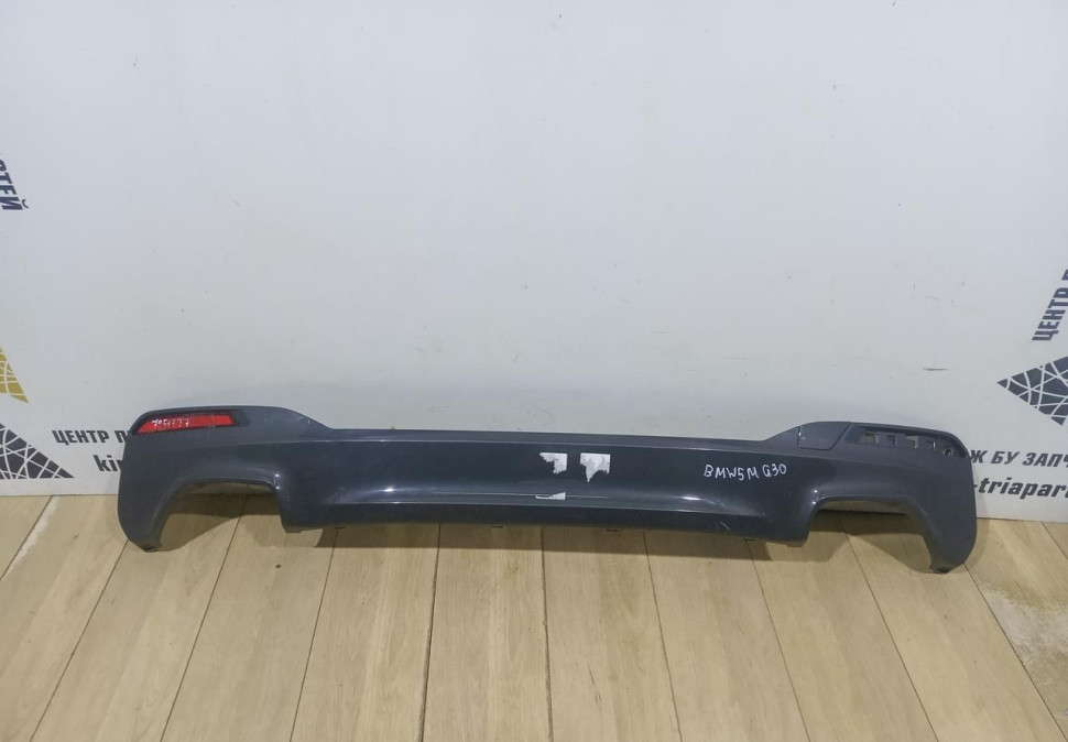 Накладка спойлер заднего бампера бу BMW 5 G30 OEM 51128067763