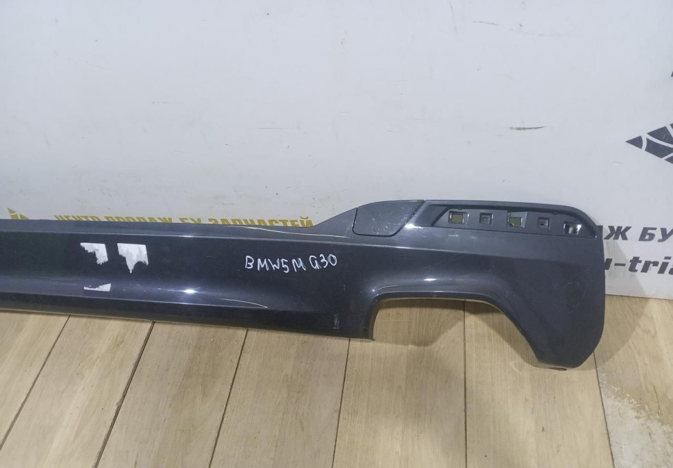 Накладка спойлер заднего бампера бу BMW 5 G30 OEM 51128067763