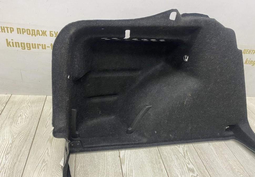 Обивка багажника левая Skoda Rapid OEM 5JA867427D