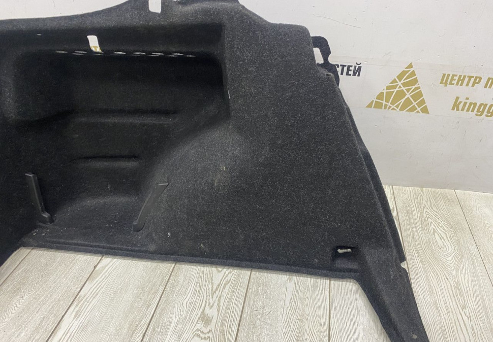 Обивка багажника левая Skoda Rapid OEM 5JA867427D