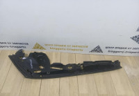 Уплотнитель крыла передний правый бу BMW X7 G07 OEM 51767469502