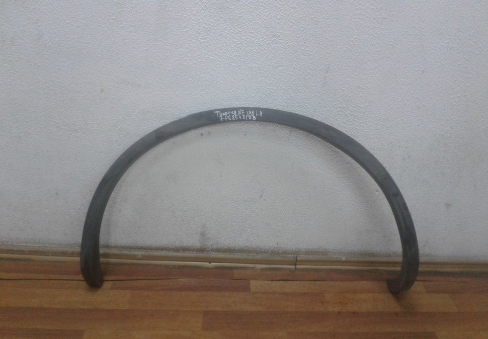 Расширитель арки крыла задний левый Volkswagen Touareg NF oem 7p6854819b