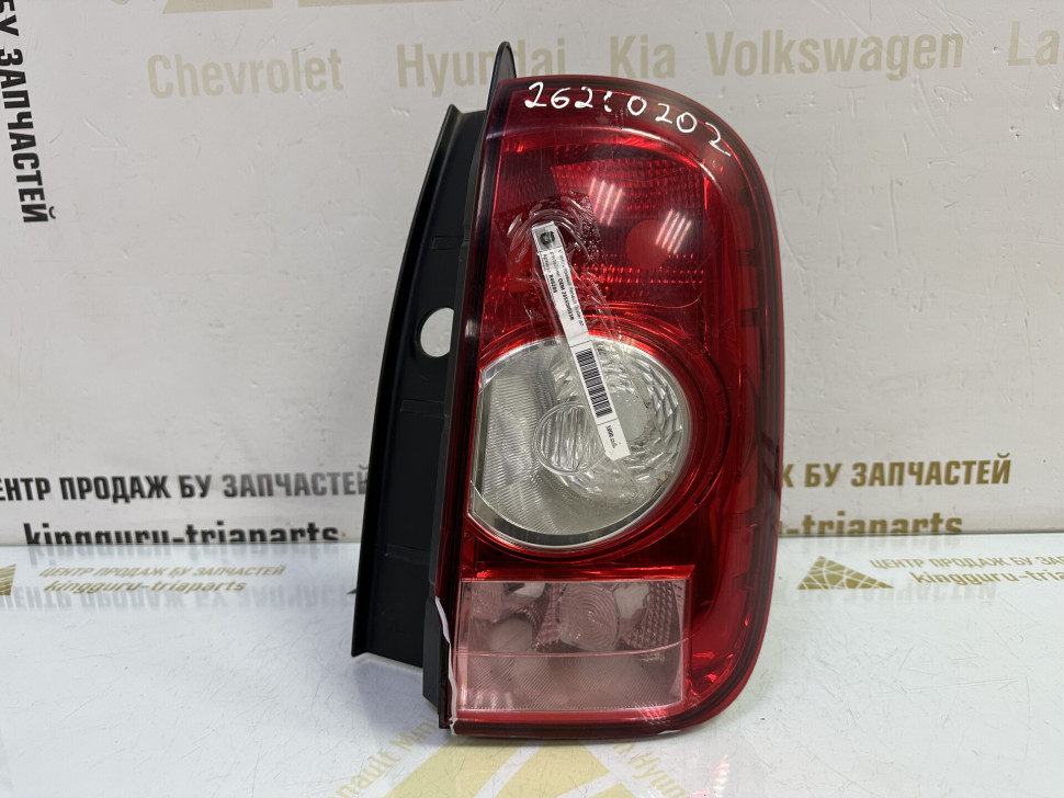 Фонарь правый Renault Duster до рестайлинг OEM 265500033R