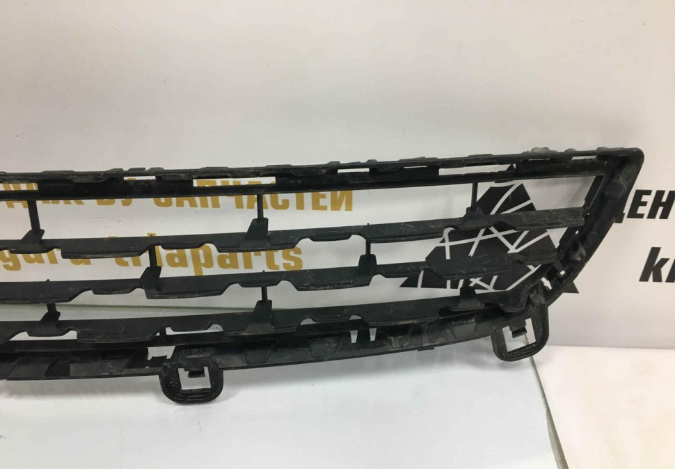 Решетка переднего бампера BMW X5 F15 OEM 51117325470 Решетка переднего бампера BMW X5 F15 OEM 51117325470