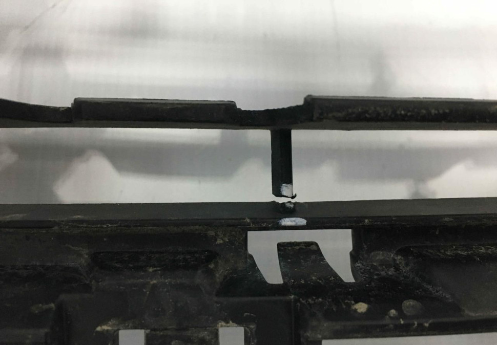 Решетка переднего бампера BMW X5 F15 OEM 51117325470 Решетка переднего бампера BMW X5 F15 OEM 51117325470