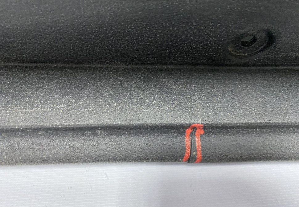 Обивка задней панели Volkswagen Polo 5 sedan 2009 OEM 6RU863459A Обивка задней панели Volkswagen Polo 5 sedan 2009 OEM 6RU863459A