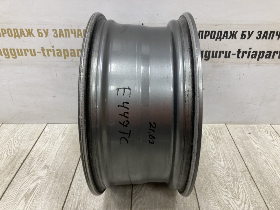 Диск литой R18 J8 Hyundai Genesis 2 oem 52910B1150 Диск литой R18 J8 Hyundai Genesis 2 oem 52910B1150