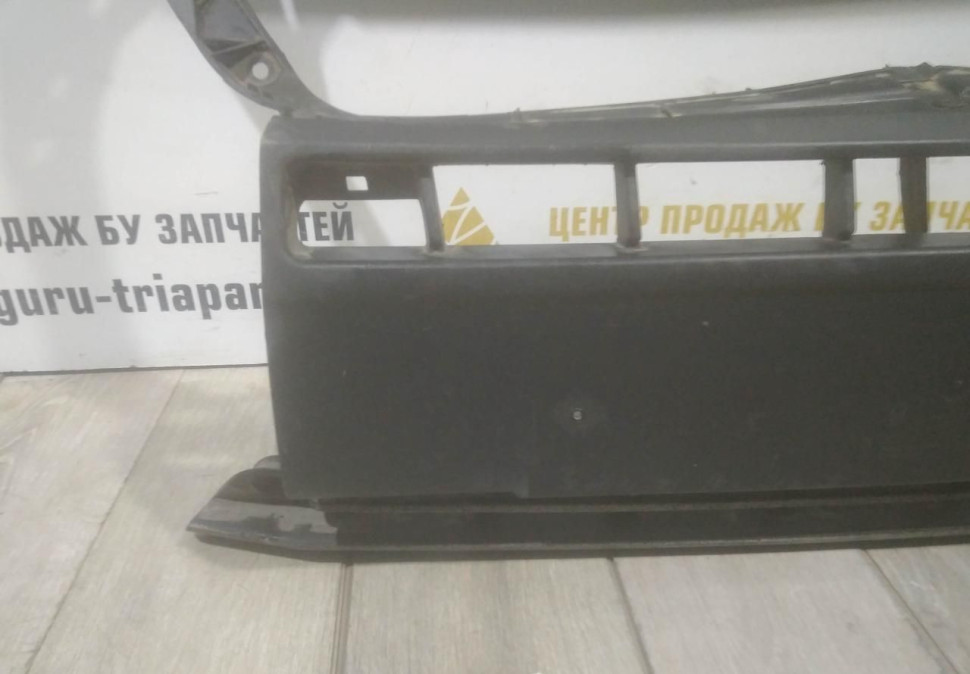 Бампер передний (центральная часть) Fiat Ducato oem 1315077070 (скл-3) Бампер передний (центральная часть) Fiat Ducato oem 1315077070 (скл-3)