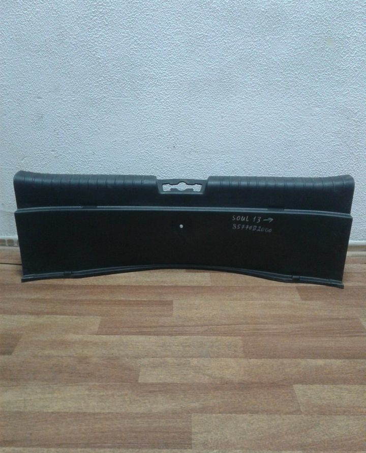 Обивка задней панели Kia Soul (13>) oem 85770b2000