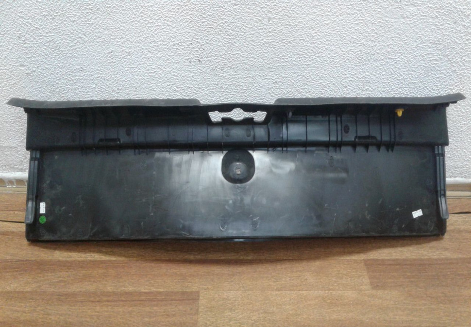 Обивка задней панели Kia Soul (13>) oem 85770b2000 Обивка задней панели Kia Soul (13>) oem 85770b2000