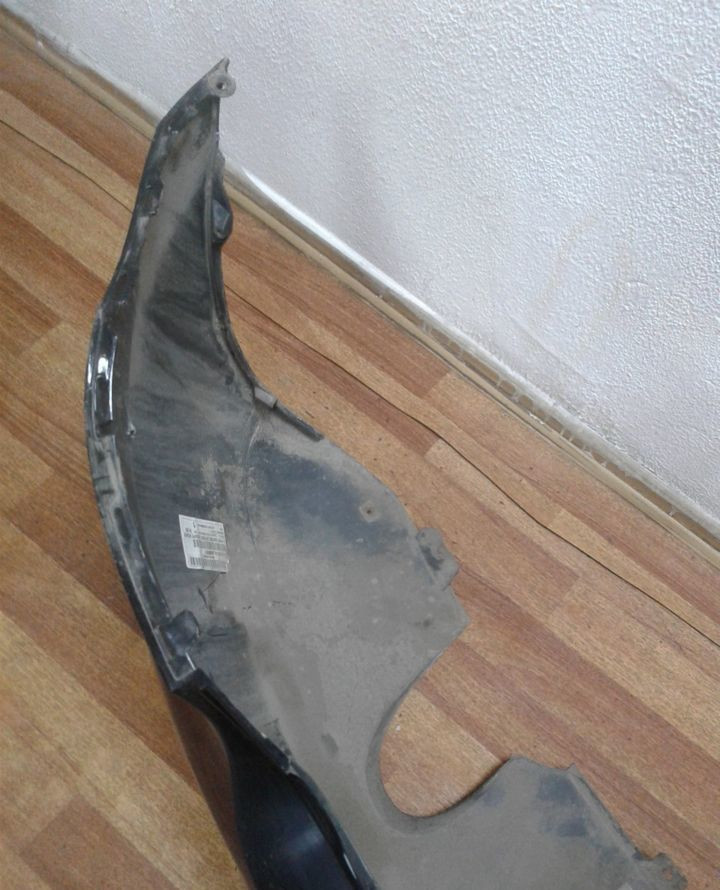 Бампер задний Volkswagen Polo х/б oem 6r6807421 (мал. трещины)