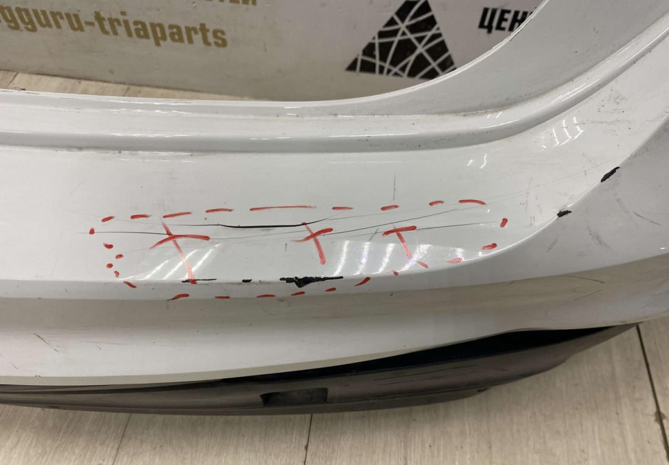 Бампер задний Volkswagen Tiguan 2 oem 5na807421