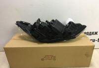 Фара левая Hyundai Elantra 6 AD до рест oem  92101f2100