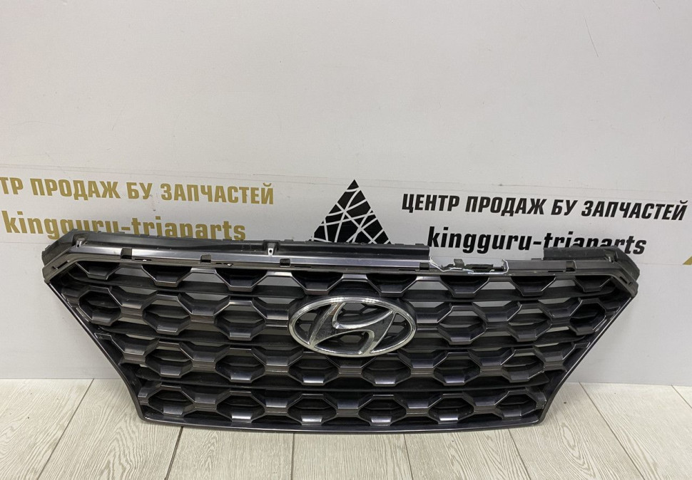 Решетка радиатора Hyundai Santa Fe 4 oem 86366s1110
