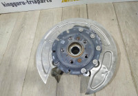 Кулак задний левый бу BMW 5 M F90 OEM 33307857065