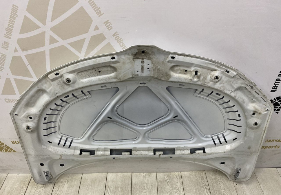 Капот Skoda Rapid OEM 5J5823031B Капот Skoda Rapid OEM 5J5823031B