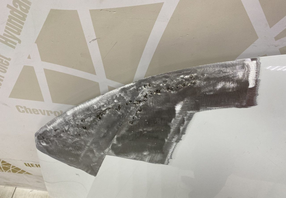 Капот Skoda Rapid OEM 5J5823031B Капот Skoda Rapid OEM 5J5823031B