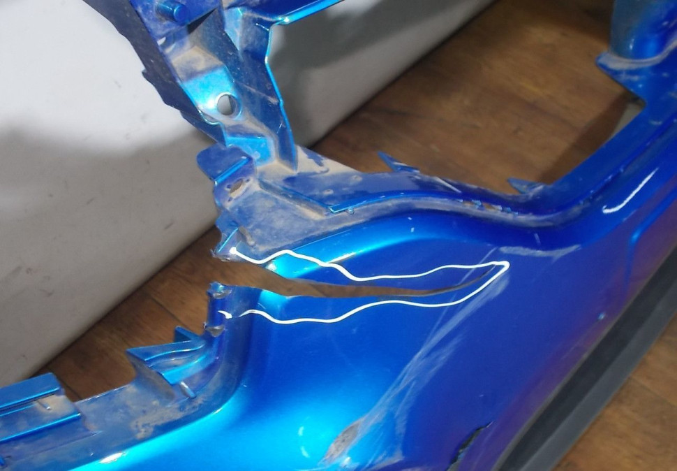 Бампер передний бу Renault Sandero Stepway 2 OEM 620223572R