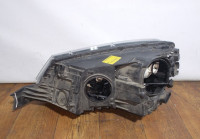 Фара правая бу Skoda Yeti OEM 5L1941016D