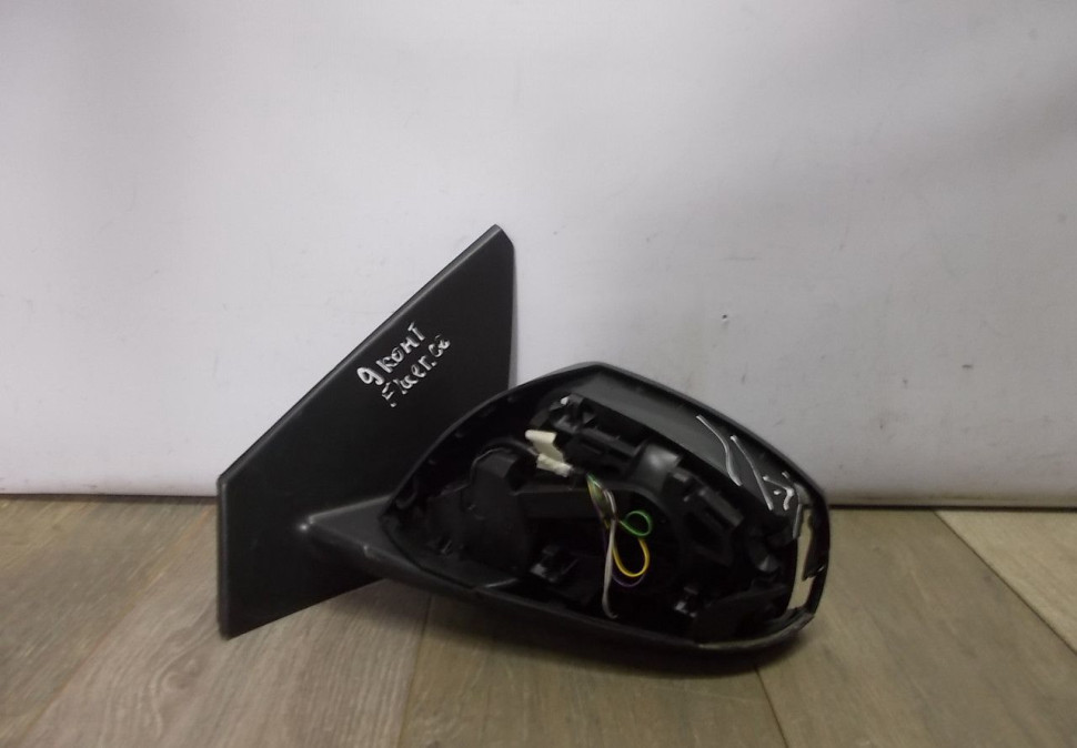 Зеркало левое 9-пин бу Renault Fluence OEM 963020163R