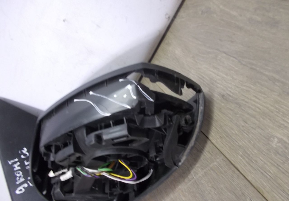 Зеркало левое 9-пин бу Renault Fluence OEM 963020163R