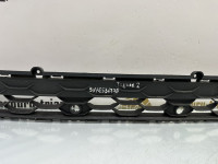 Решетка переднего бампера Volkswagen Tiguan 2 дорестайлинг 2016 OEM 5NA853677D