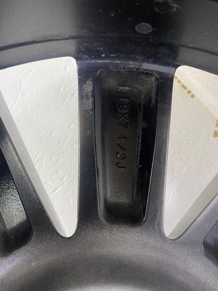 Диск литой R19 Mazda 6 GJ 2018 OEM 9965347590 Диск литой R19 Mazda 6 GJ 2018 OEM 9965347590