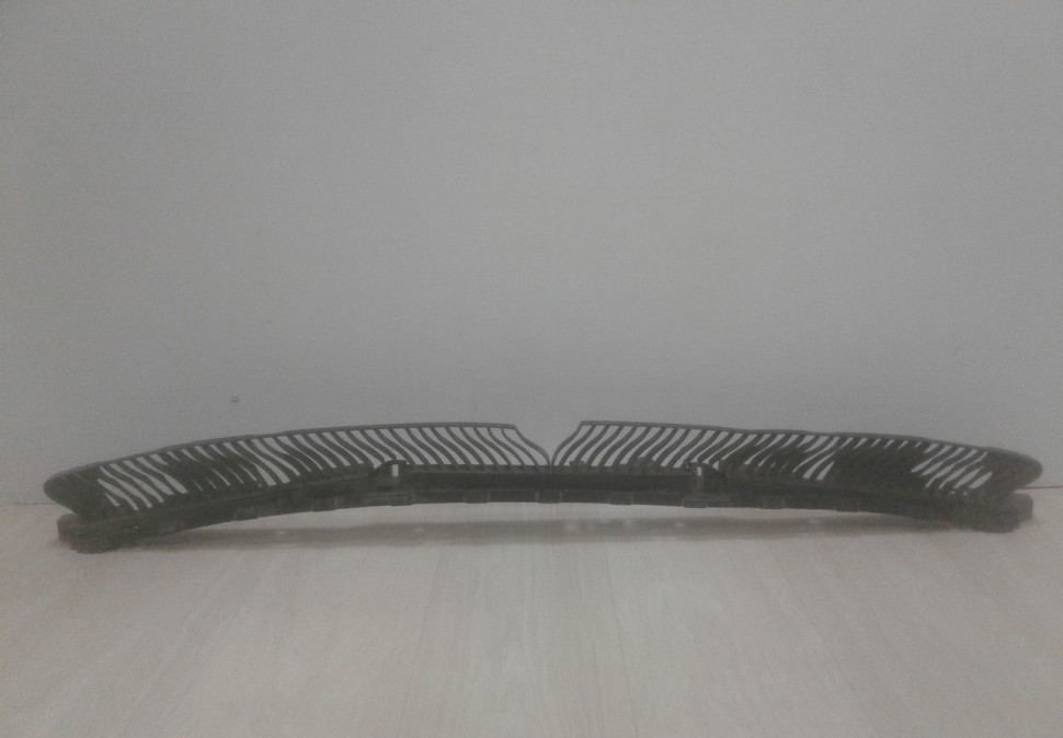 Кронштейн заднего бампера Volkswagen Tiguan 2 oem 5nr807863 (трещина)
