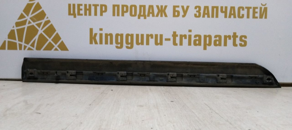 Молдинг двери задний левый Volkswagen Passat B8 2014> oem 3G0854949C