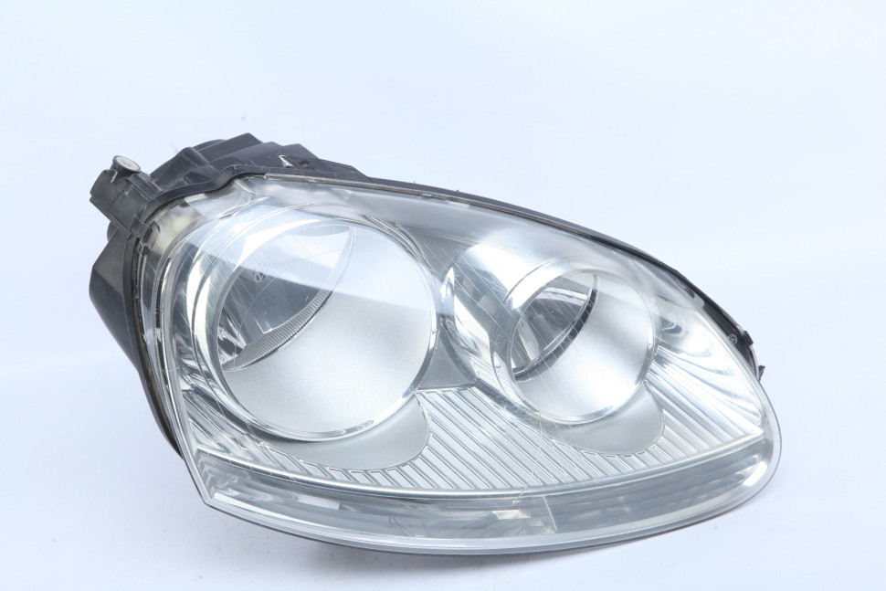 Фара правая Volkswagen Golf 5 04-09 Oem 1K6941006P