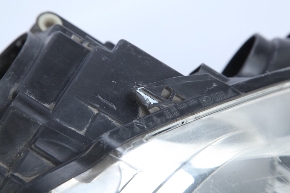 Фара правая Volkswagen Golf 5 04-09 Oem 1K6941006P